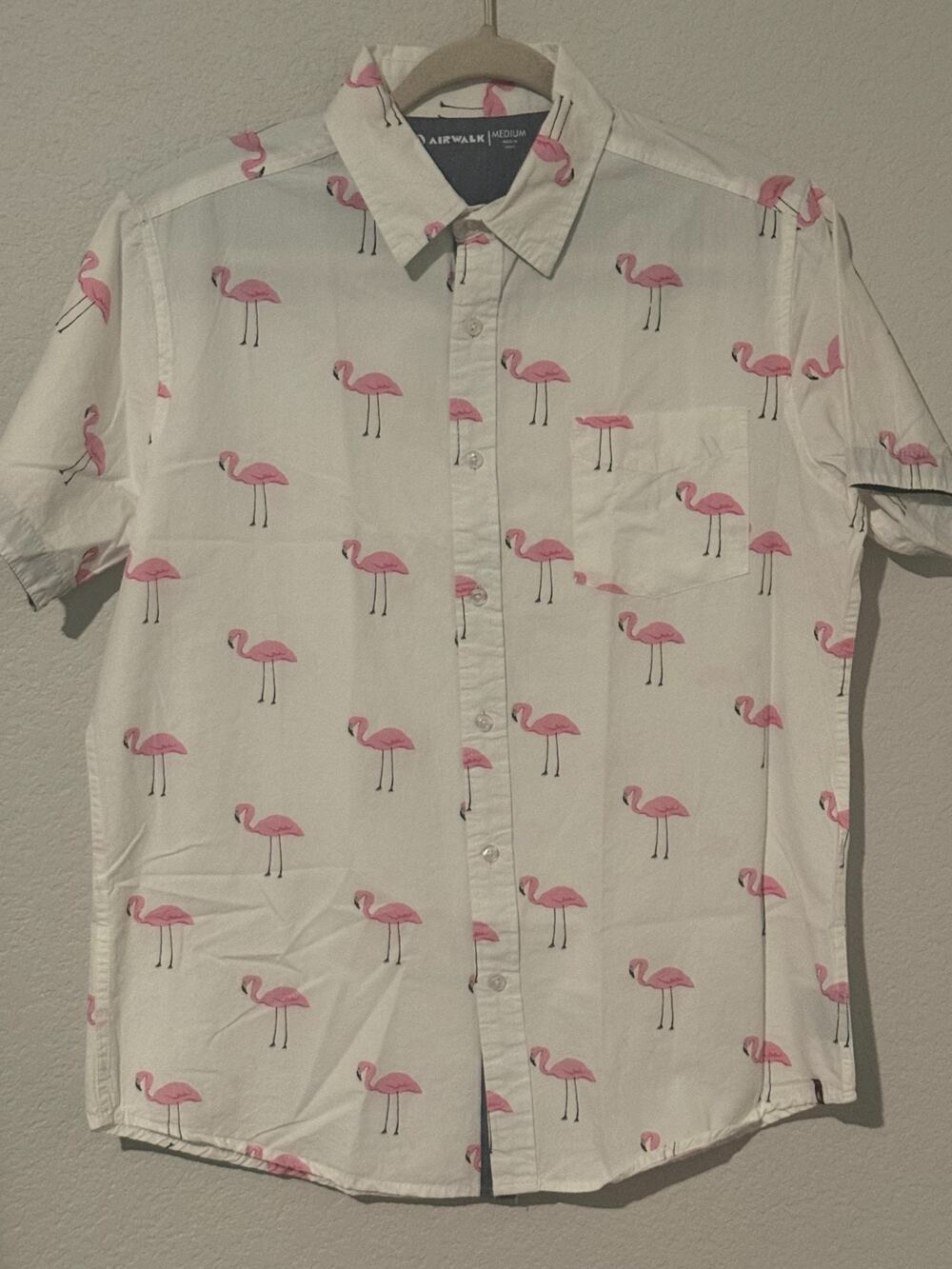Airwalk Flamingo Button Up Shirt Mens Medium Pink Bird Cotton Tropical Beach